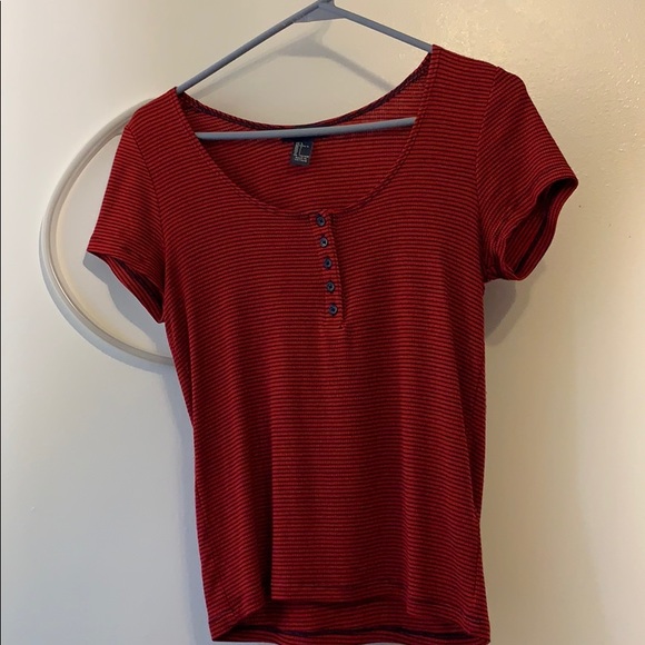 Forever 21 t-shirt - Picture 1 of 3
